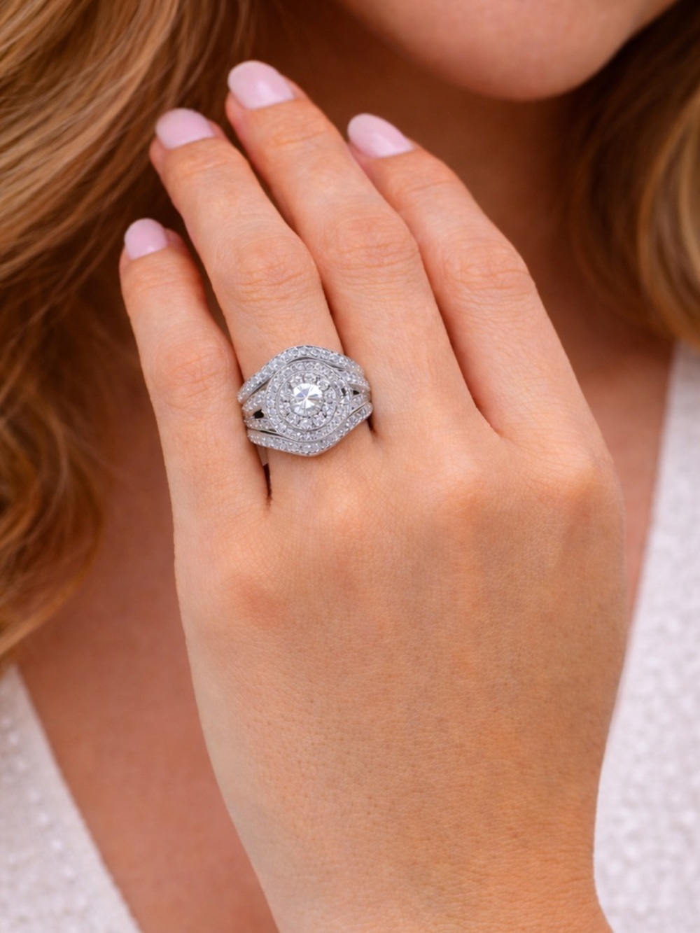 Helzberg Diamond 14K 1 1/3 CTW RD White Gold Halo Bridal Wedding Ring Set - Picture 16 of 16
